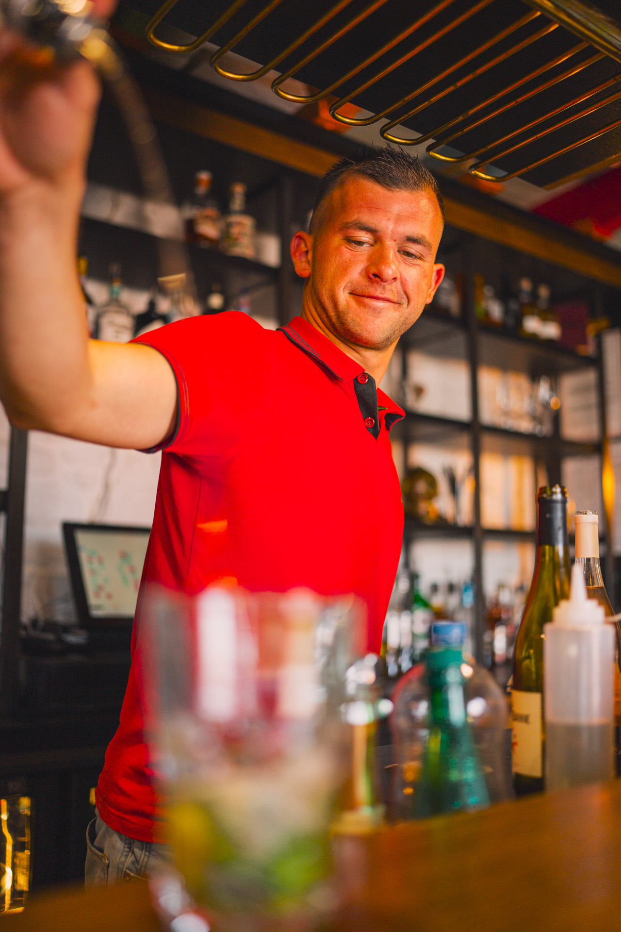 Barman du restaurant chez Charlemagne
